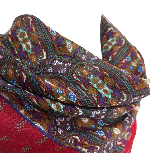 Anne Klein for Vera Companies Wool Scarf 🇯🇵– Ornate Geometric Design - Picture 3 of 10